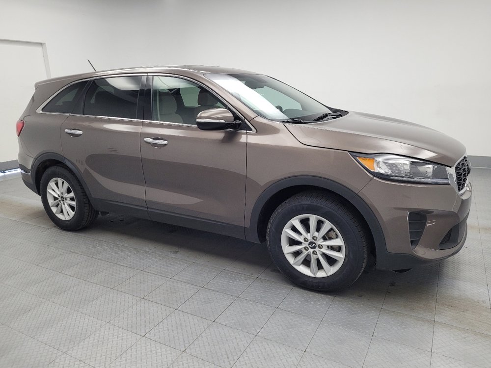 Used 2020 Kia Sorento LX image 11