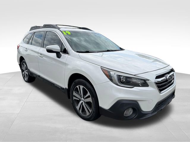 Used 2019 Subaru Outback 3.6R Limited image 1