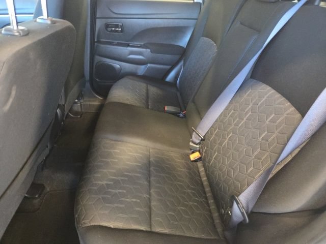 Used 2025 Mitsubishi Outlander Sport ES AWD/4WD image 16