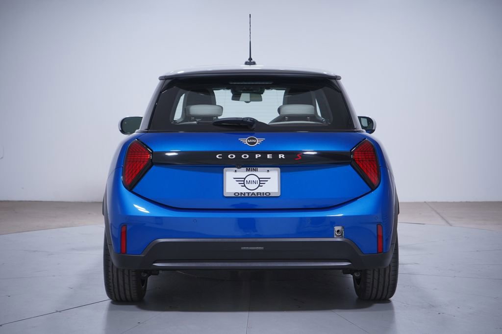 Used 2025 MINI Cooper S image 5
