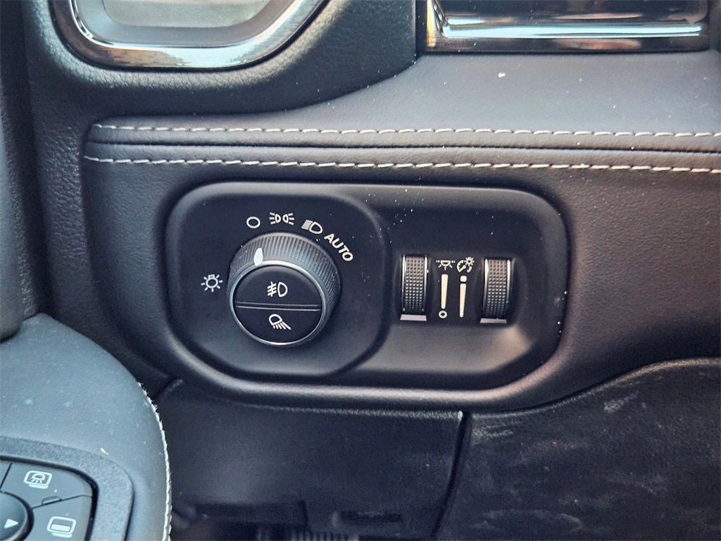 New 2026 RAM 3500 Limited image 20