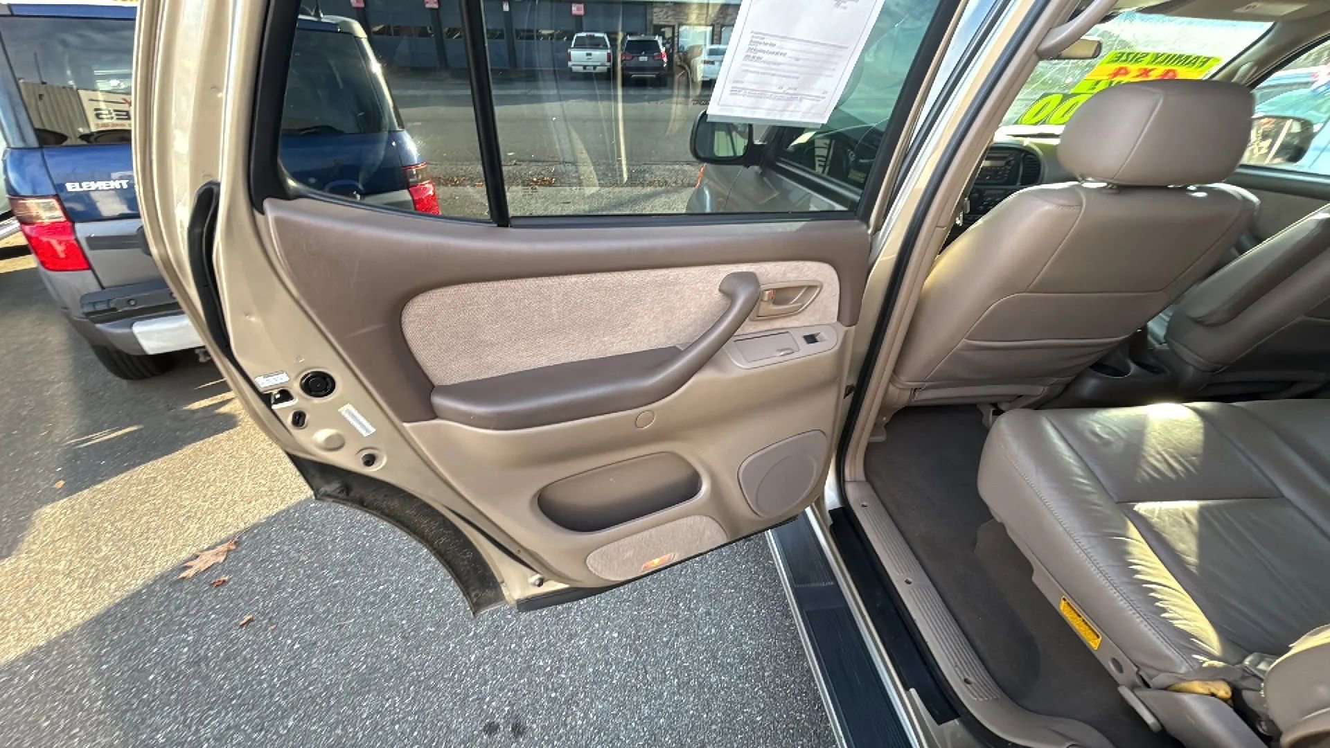 Used 2002 Toyota Sequoia SR5 image 18