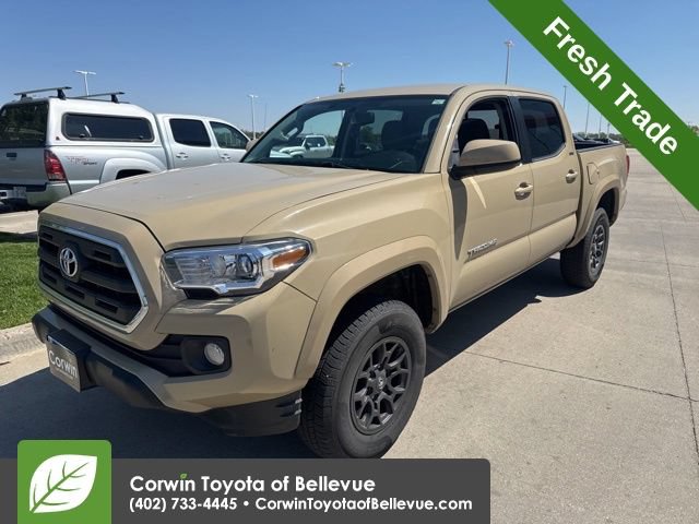 Used 2017 Toyota Tacoma SR5 w/ Tow Package AWD/4WD image 8