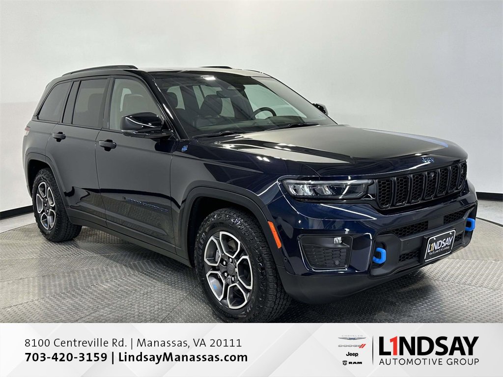 Used 2024 Jeep Grand Cherokee Trailhawk w/ Advanced Protech Group II image 1