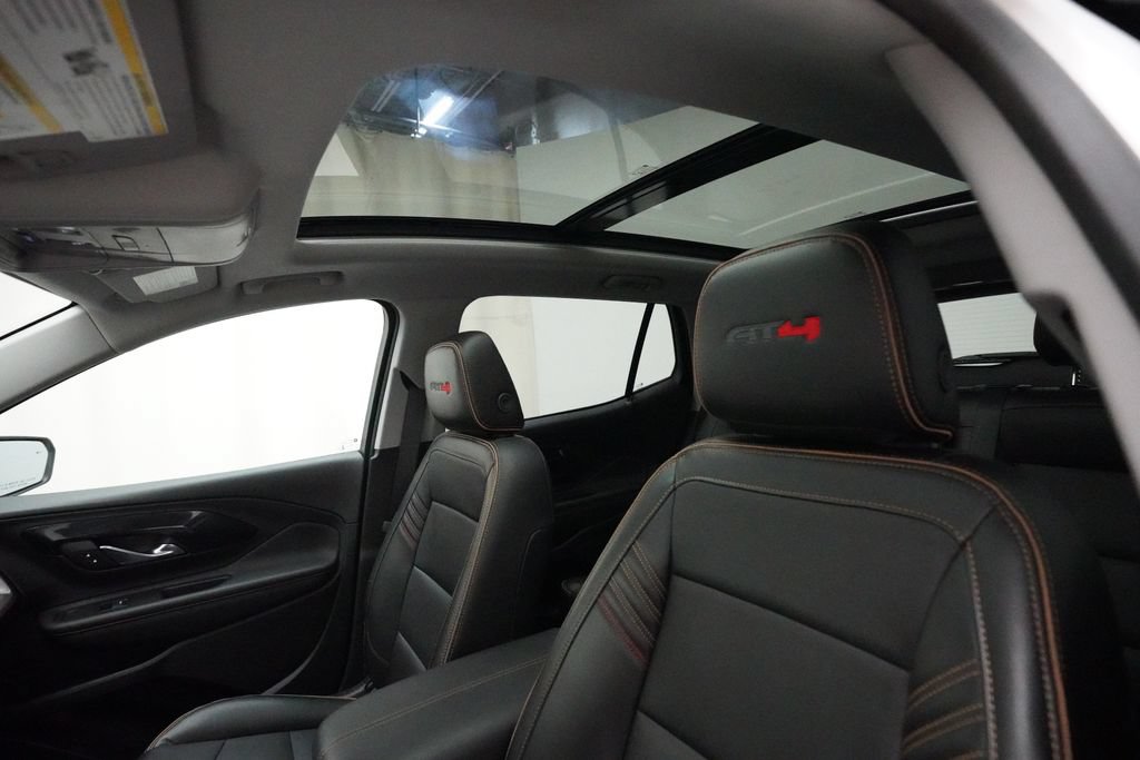 Used 2022 GMC Terrain AT4 w/ Infotainment Package II AWD/4WD image 32