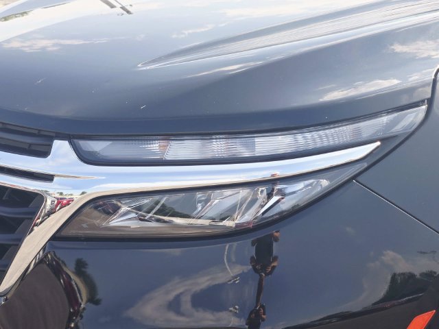 Used 2022 Chevrolet Equinox LS w/ LS Convenience Package FWD image 7