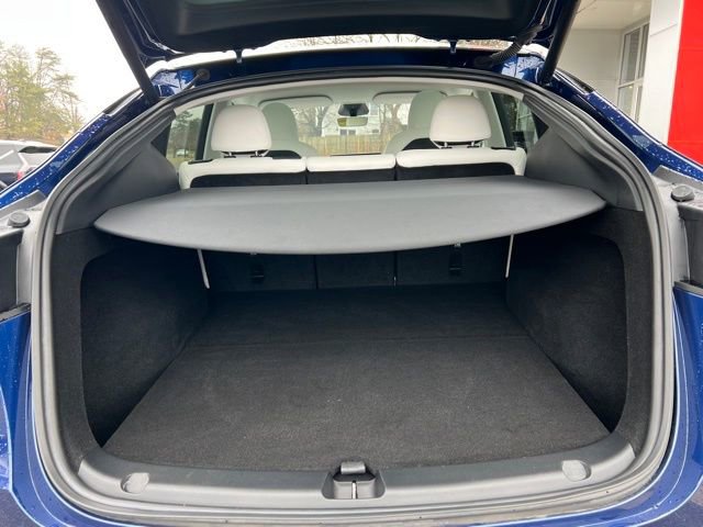 Used 2023 Tesla Model Y Long Range image 28