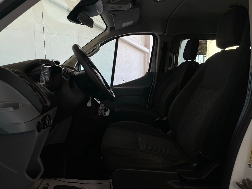 Used 2018 Ford Transit 350 XLT image 10