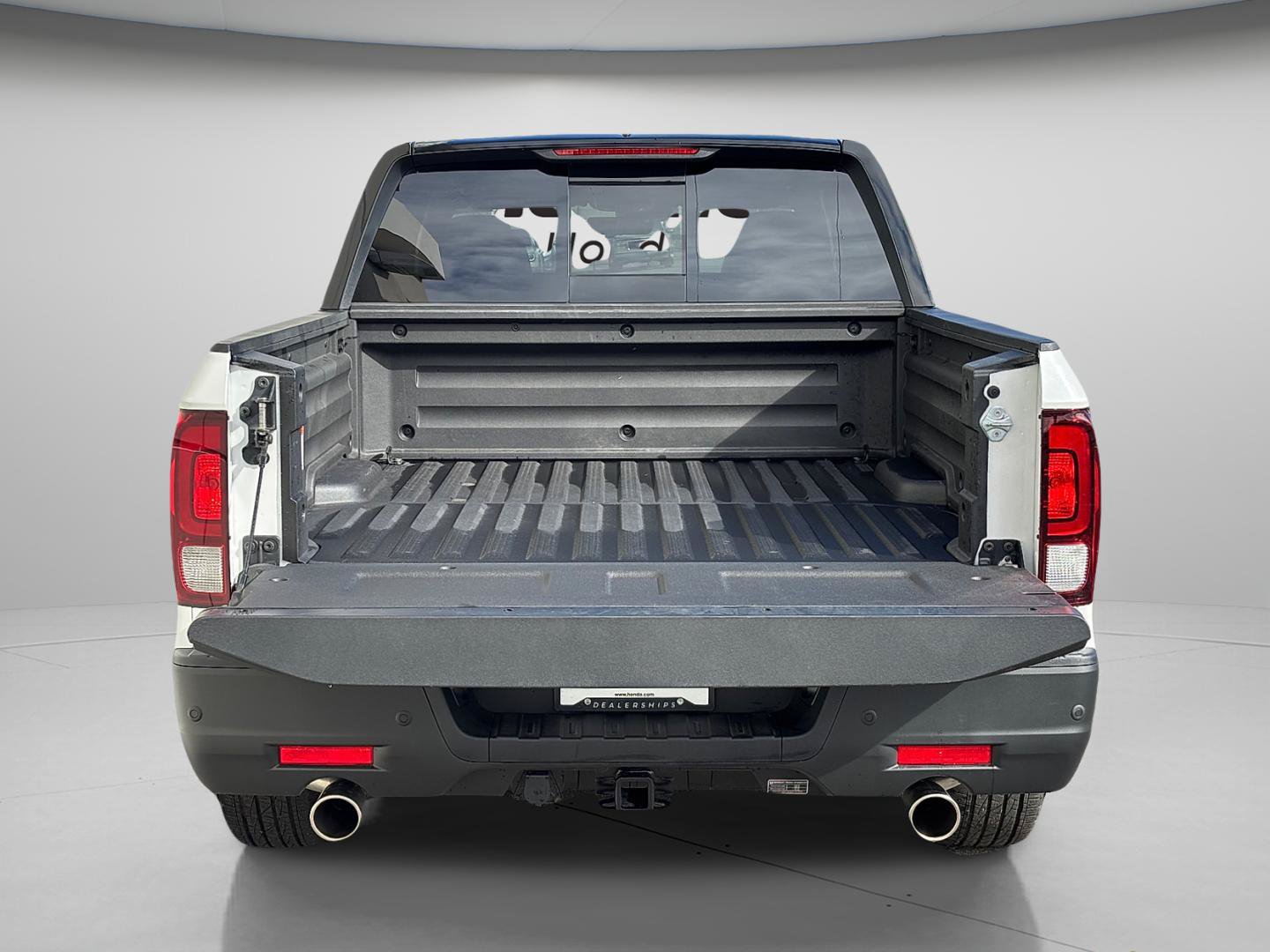 Certified 2026 Honda Ridgeline Black Edition image 5