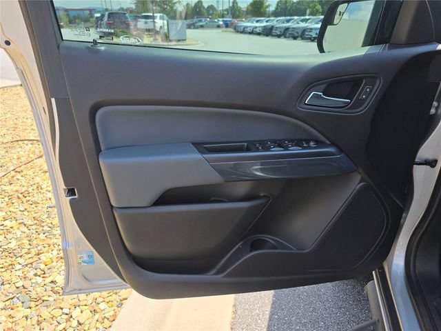 Used 2017 Chevrolet Colorado Z71 RWD image 19