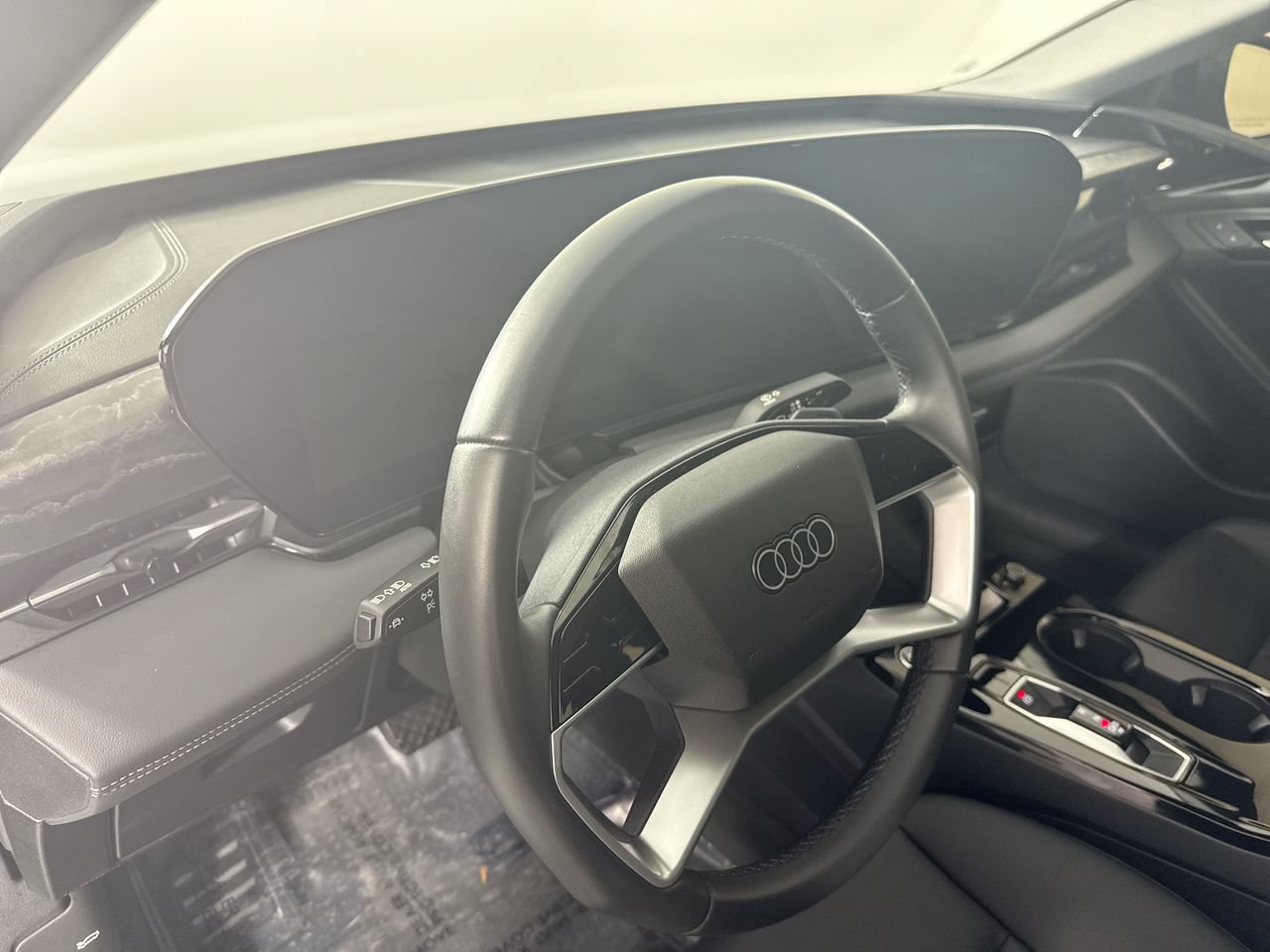 Used 2025 Audi A6 e-tron Premium w/ Ultra Package AWD/4WD image 23