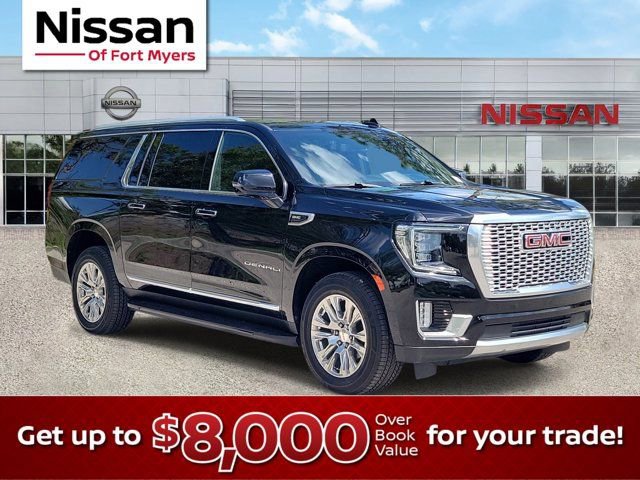 Used 2021 GMC Yukon XL Denali image 1