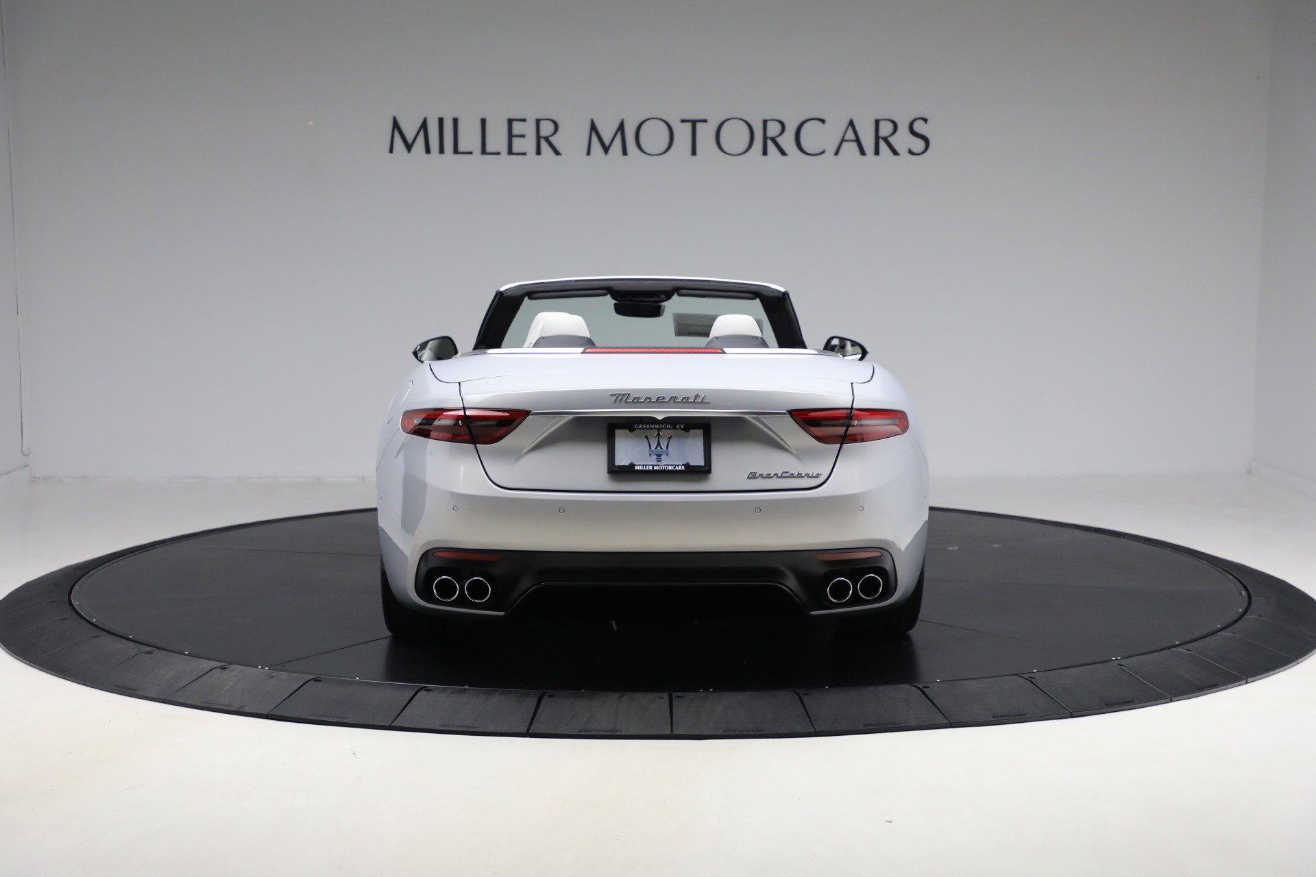 New 2026 Maserati GranCabrio Modena image 5