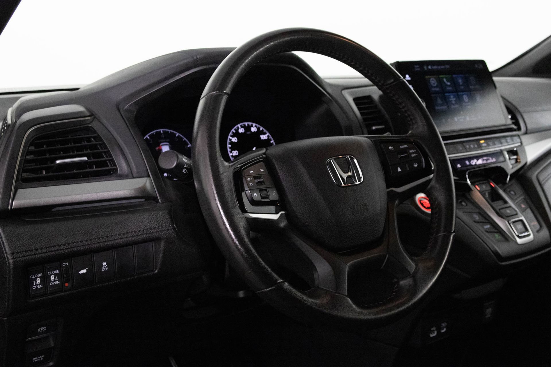 Used 2025 Honda Odyssey Sport-L image 30
