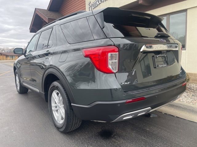 Used 2023 Ford Explorer XLT w/ Equipment Group 202A image 8