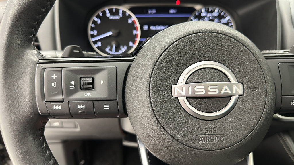 Used 2023 Nissan Rogue SL w/ SL Premium Package AWD/4WD image 18