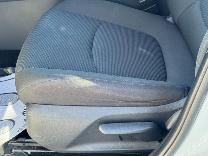 Used 2024 Toyota RAV4 LE image 23