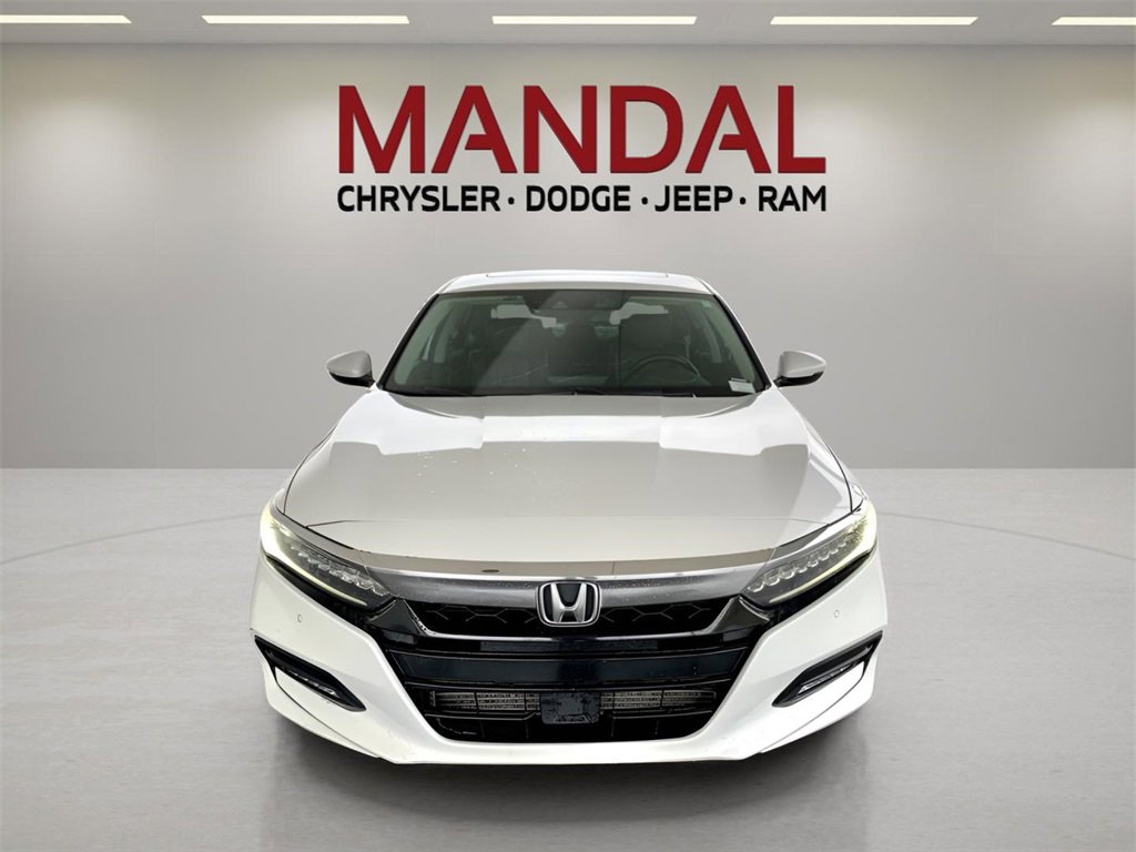 Used 2018 Honda Accord Touring image 3