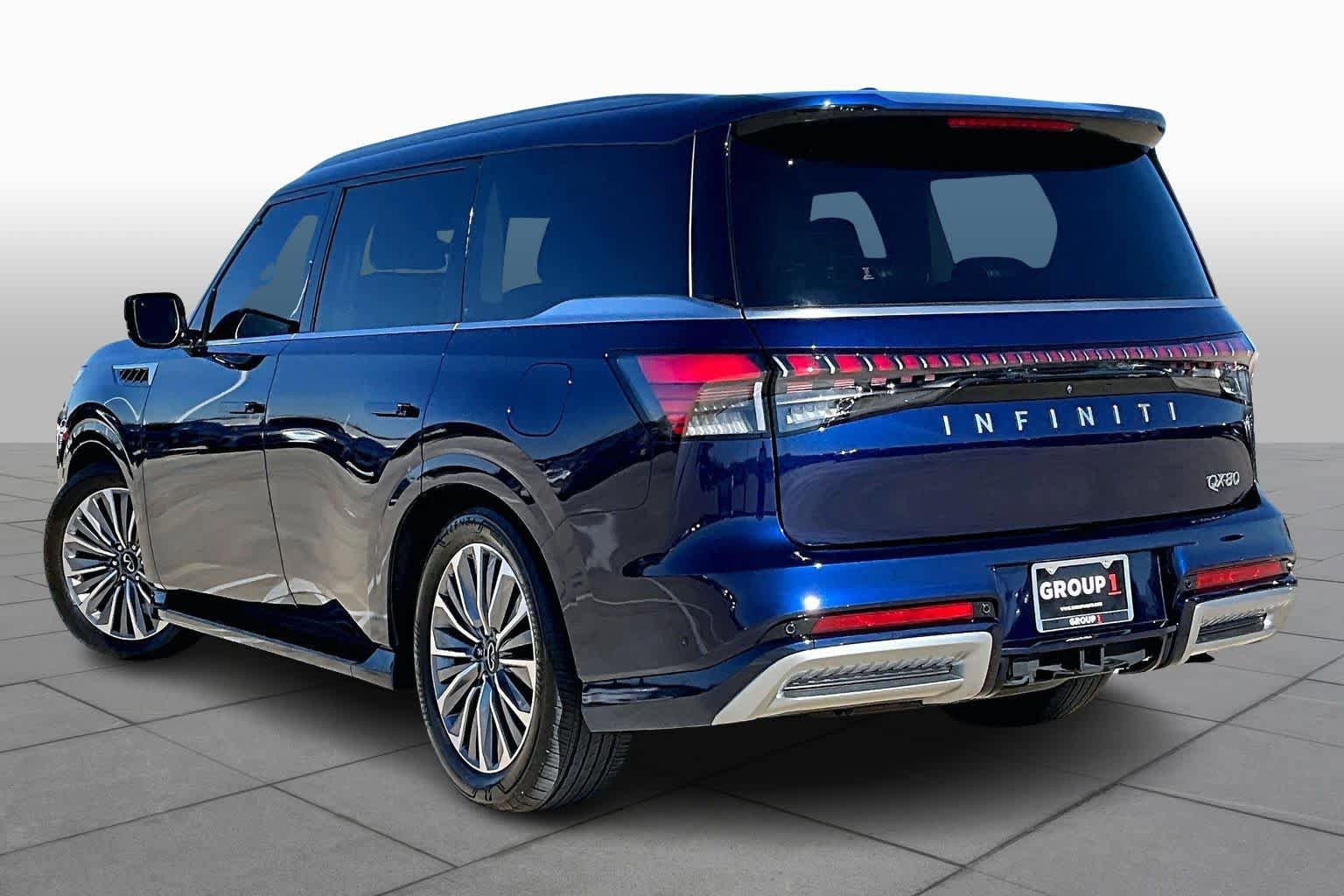 Used 2025 INFINITI QX80 Luxe RWD image 11