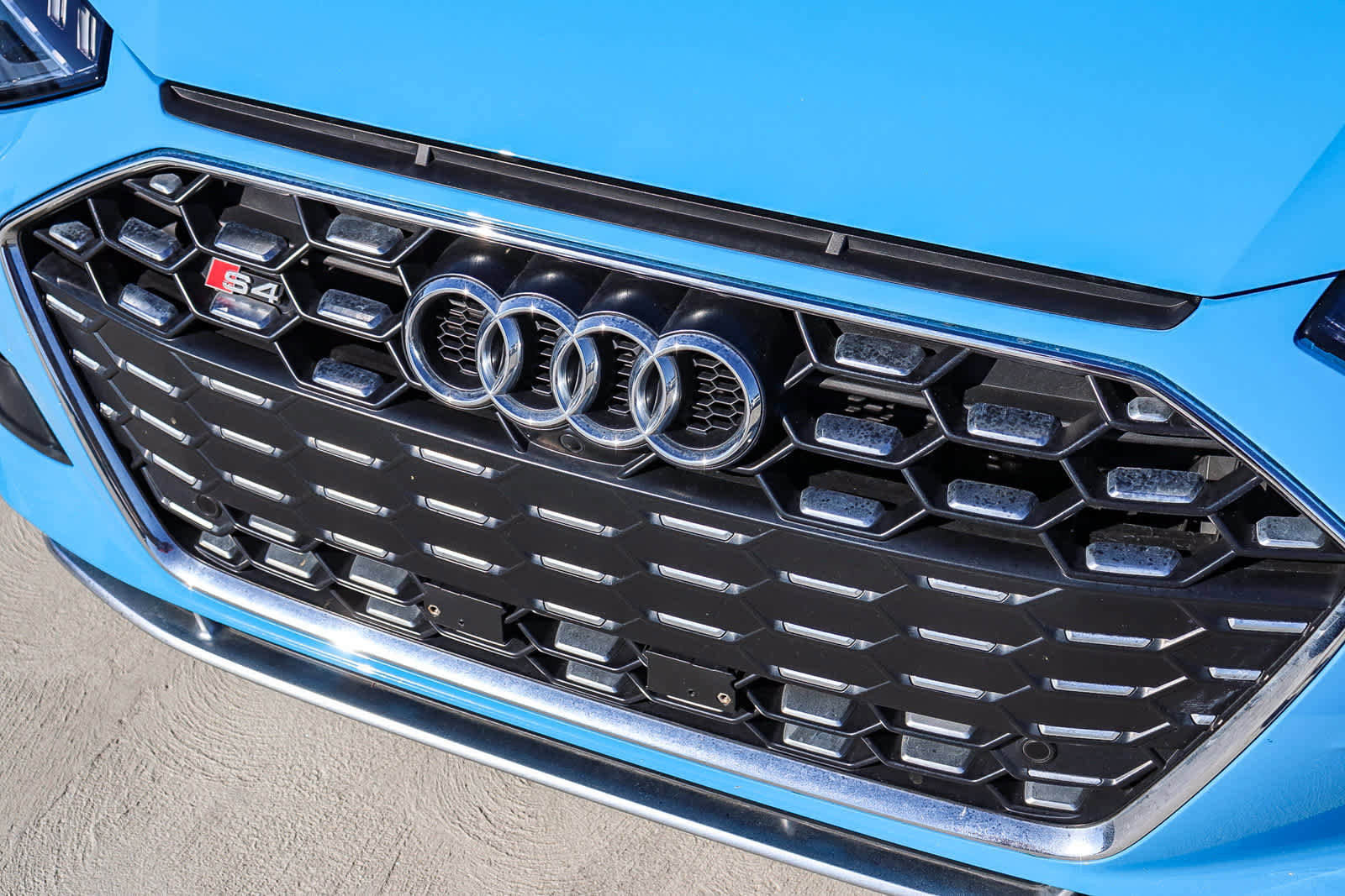 Used 2020 Audi S4 Premium Plus w/ Premium Plus Package image 8