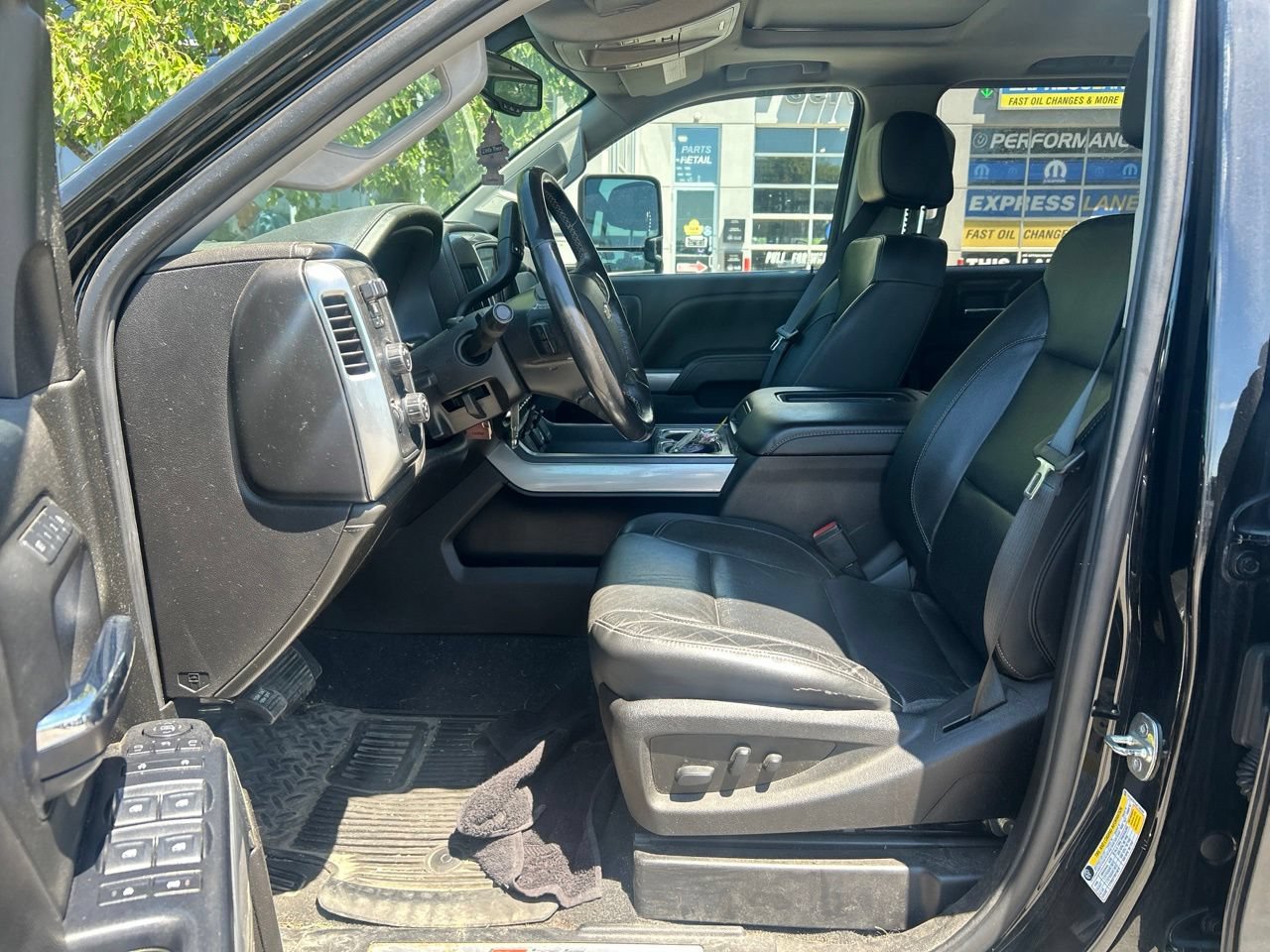 Used 2019 Chevrolet Silverado 2500 LTZ w/ Duramax Plus Package AWD/4WD image 11