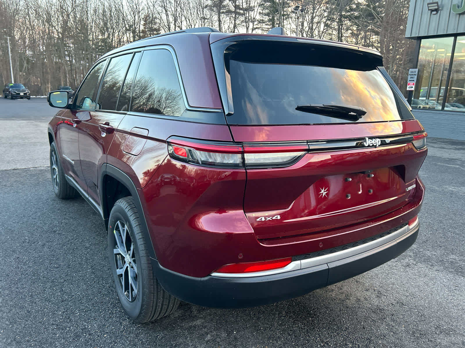 New 2026 Jeep Grand Cherokee Limited AWD/4WD image 8