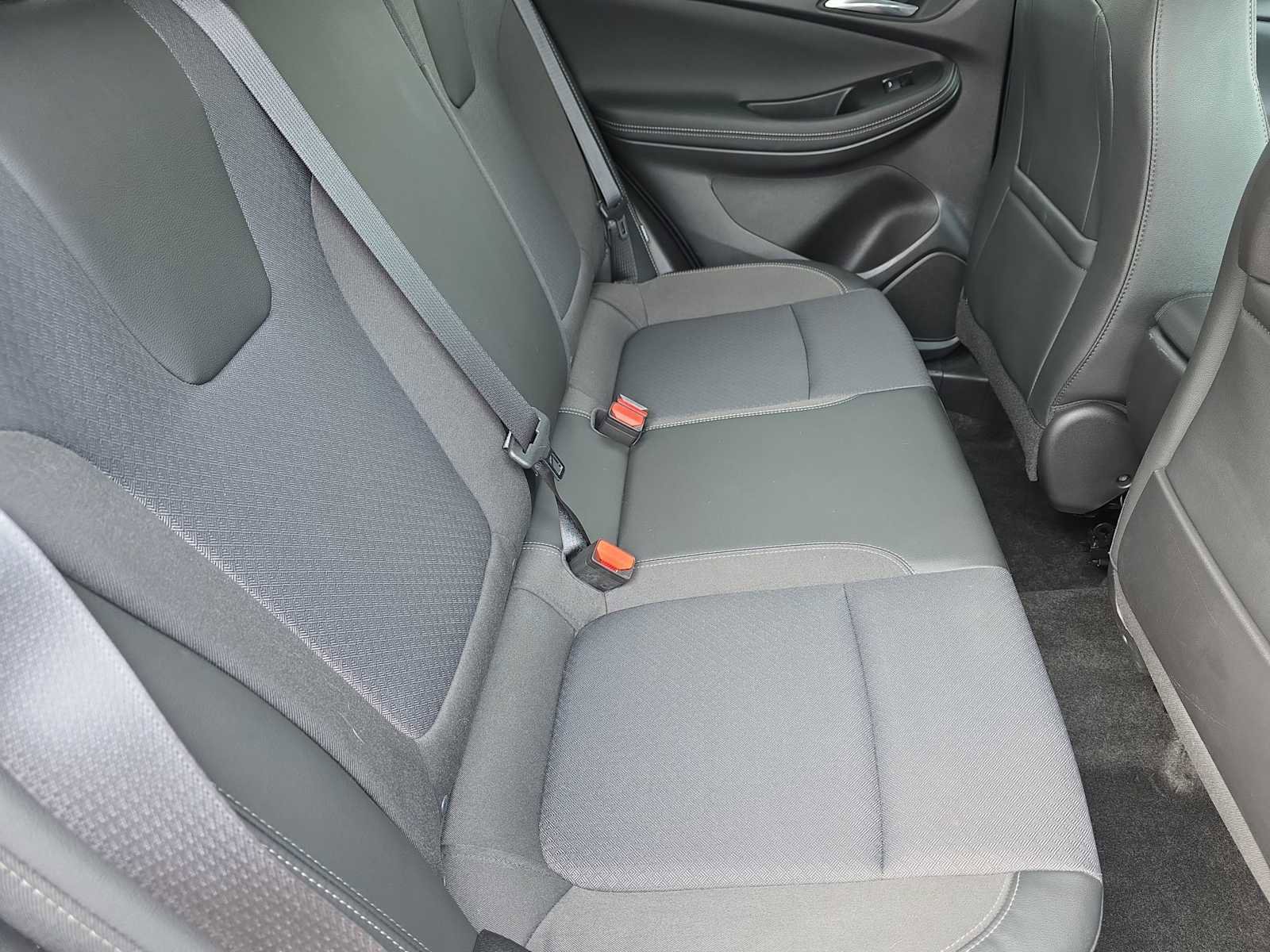 Used 2022 Buick Encore GX Preferred w/ Cold Weather Comfort Package image 17