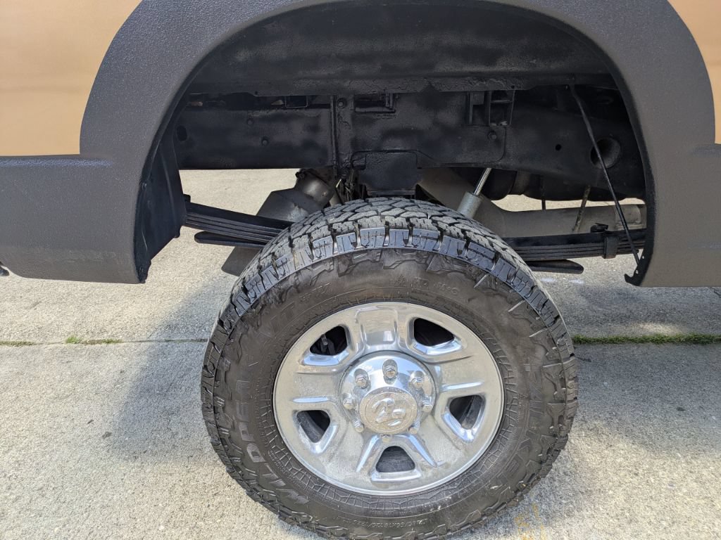 Used 2012 RAM 2500 ST w/ Chrome Appearance Group AWD/4WD image 15