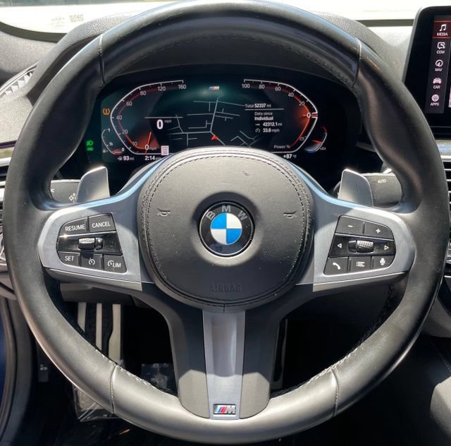 Used 2023 BMW 540i w/ M Sport Package RWD image 21