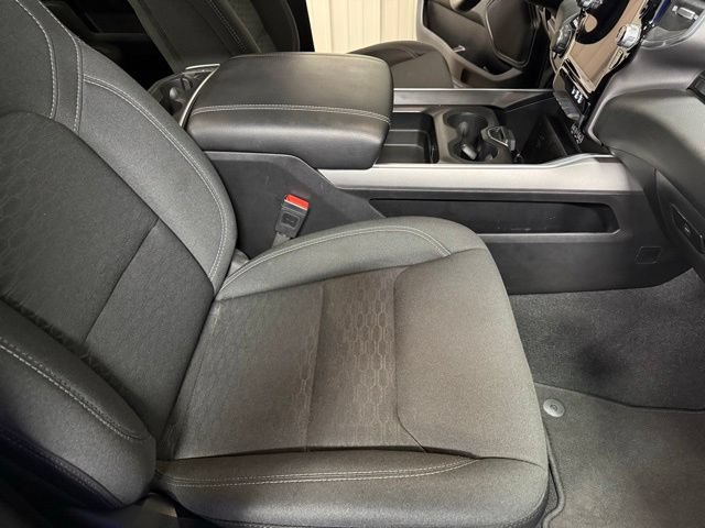 Used 2025 RAM 1500 Big Horn AWD/4WD image 18