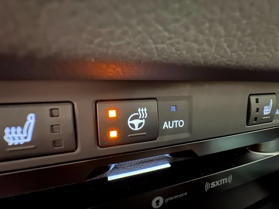 Used 2019 Lexus ES 350 w/ Premium Package FWD image 29