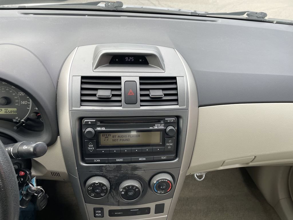 Used 2012 Toyota Corolla LE image 18