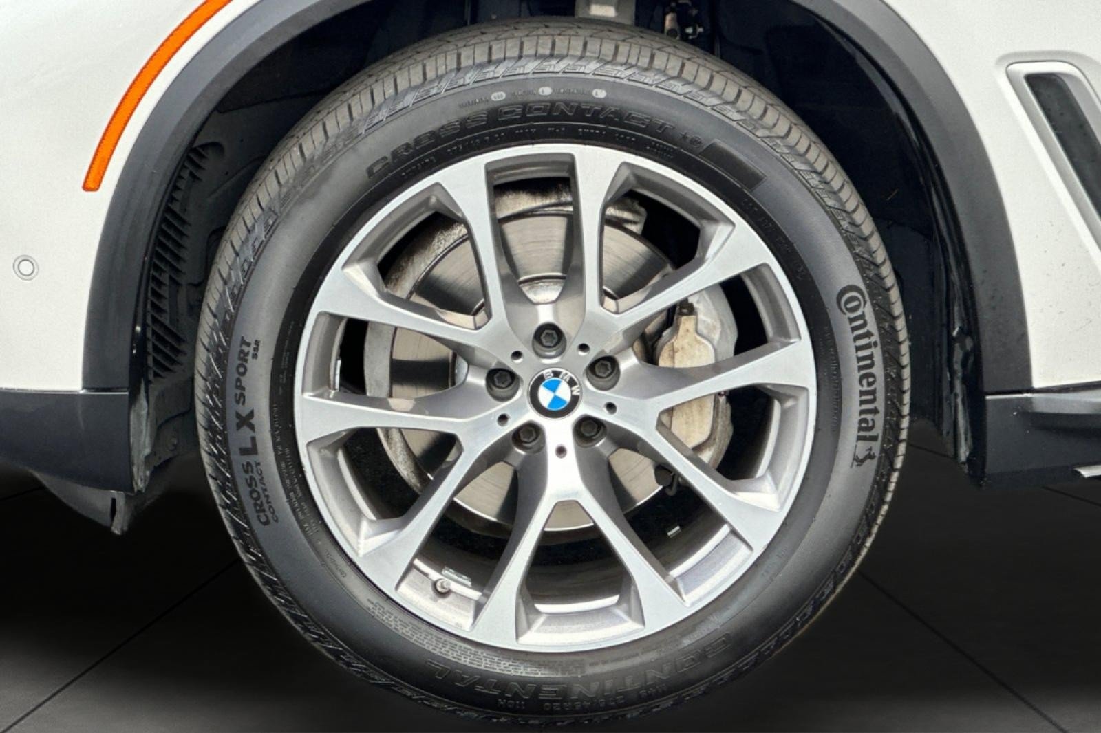 Used 2019 BMW X5 xDrive40i w/ Premium Package 2 AWD/4WD image 26