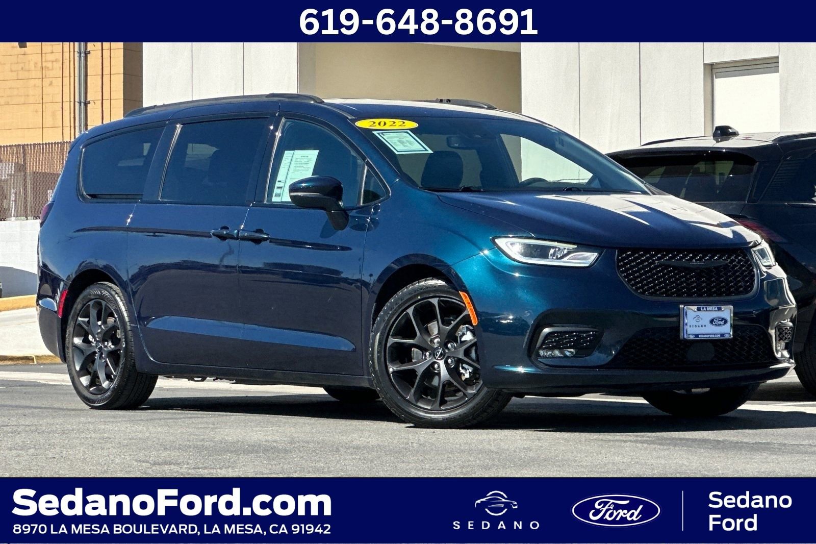 Used 2022 Chrysler Pacifica Touring-L w/ S Appearance Package