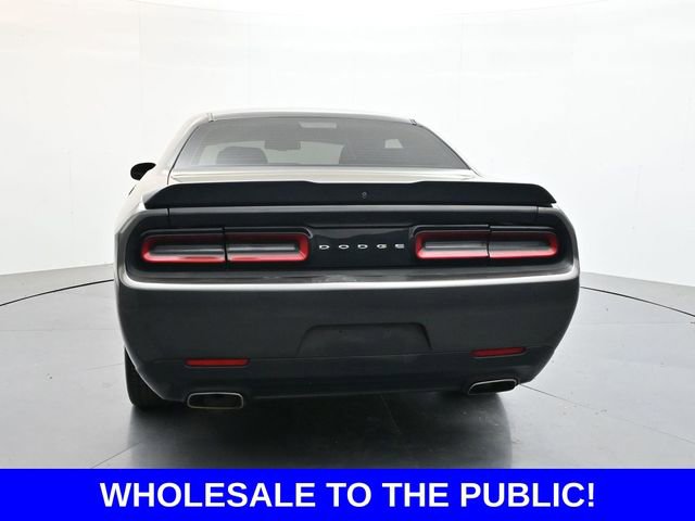 Used 2017 Dodge Challenger SXT RWD image 6