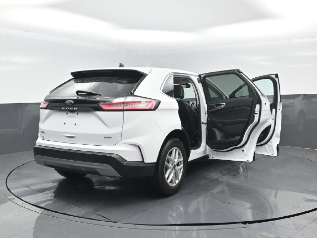 Certified 2024 Ford Edge SEL w/ Convenience Package AWD/4WD image 27