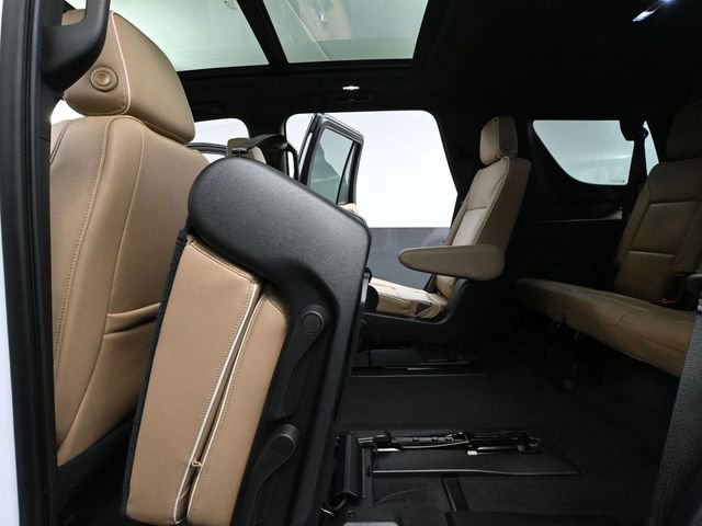 Used 2021 Chevrolet Tahoe Premier w/ Premium Package image 48