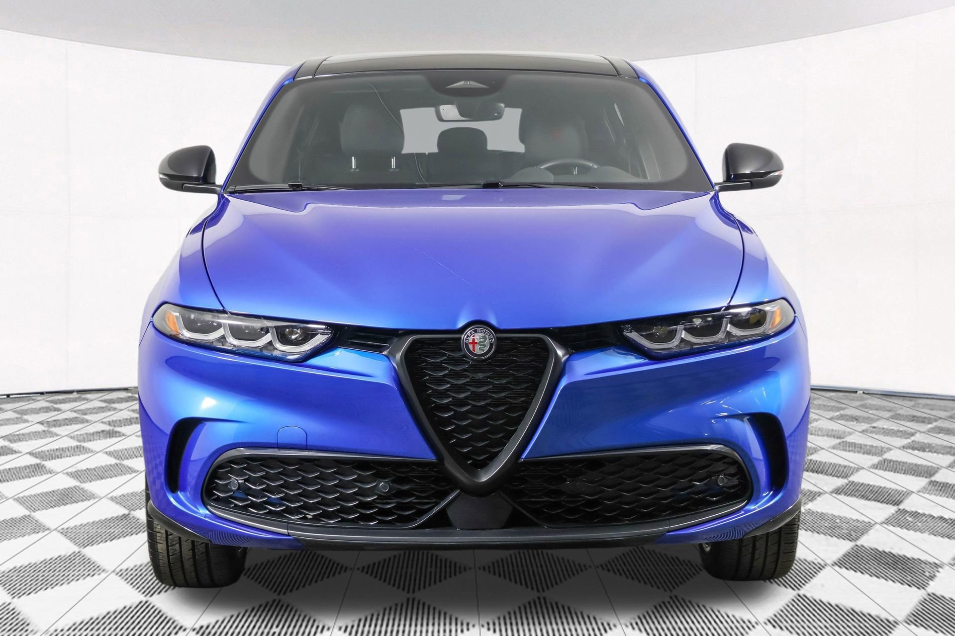 Used 2024 Alfa Romeo Tonale Veloce AWD/4WD image 13