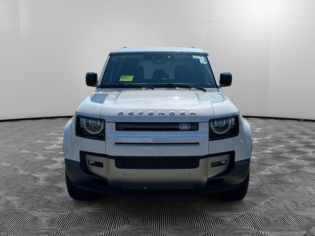 New 2026 Land Rover Defender 110 S AWD/4WD image 8