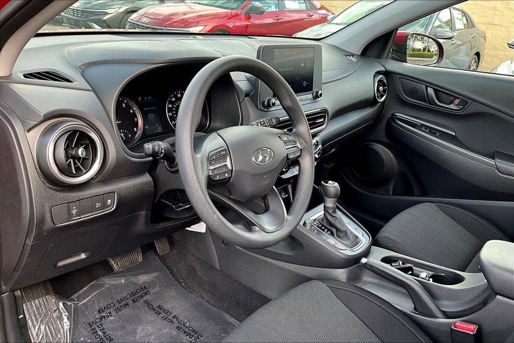 Certified 2023 Hyundai Kona SEL w/ Cargo Package image 9