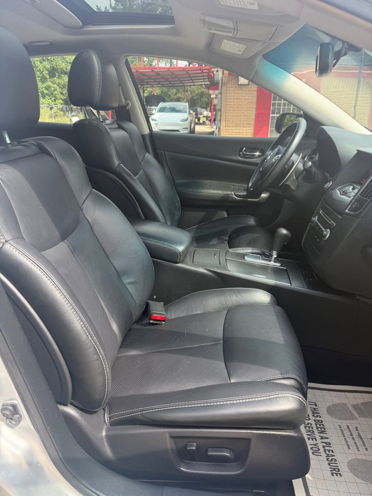 Used 2011 Nissan Maxima 3.5 SV w/ Sport Pkg image 32