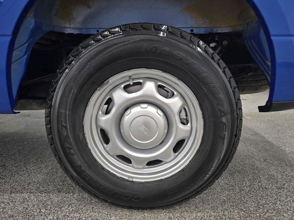 Used 2015 Ford F150 XL w/ Equipment Group 101A Mid RWD image 29
