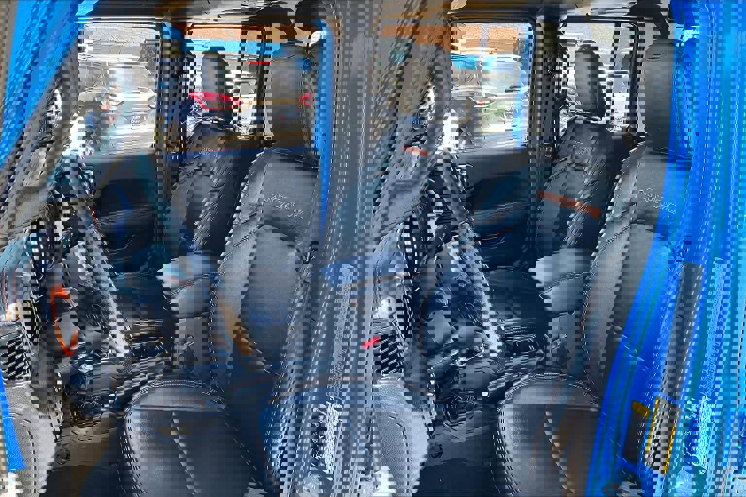 Used 2023 Jeep Gladiator Mojave w/ Cold Weather Group AWD/4WD image 7