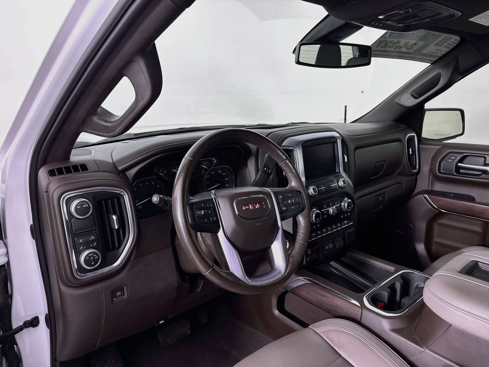 Used 2020 GMC Sierra 1500 SLT w/ SLT Premium Plus Package RWD image 9