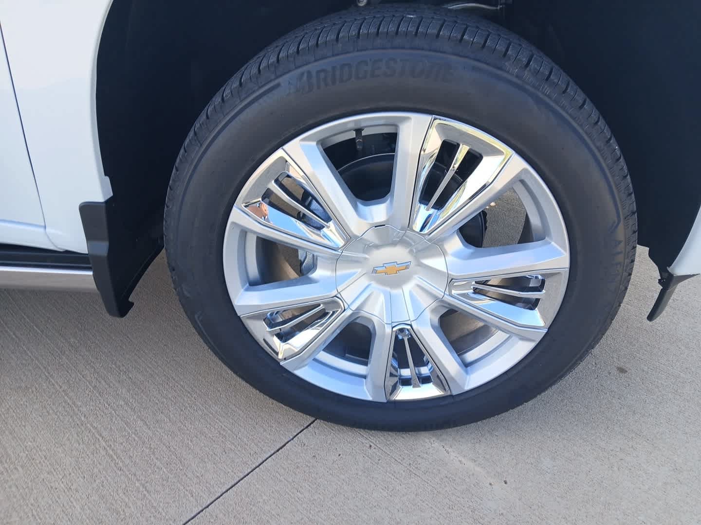 New 2026 Chevrolet Silverado 1500 High Country w/ High Country Premium Package AWD/4WD image 20
