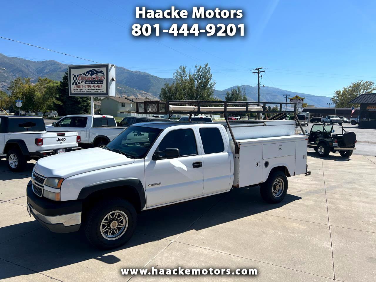 Used 2005 Chevrolet Silverado 3500 4x4 Extended Cab w/ Snow Plow Prep Package