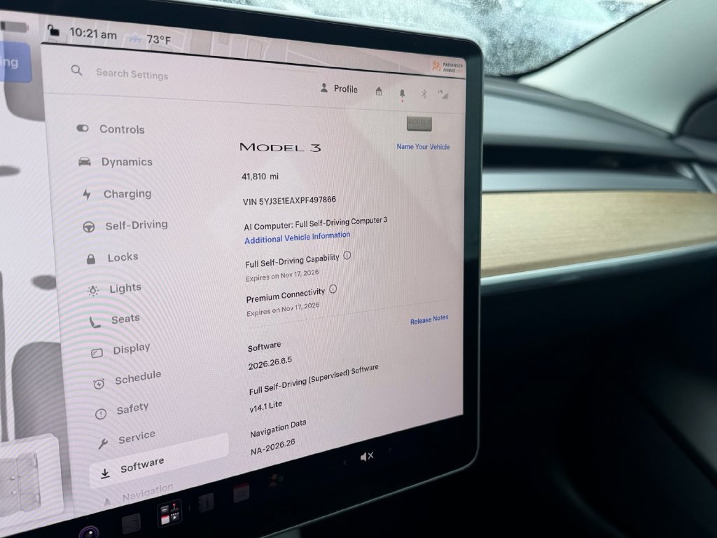 Used 2023 Tesla Model 3 Standard Range RWD image 18