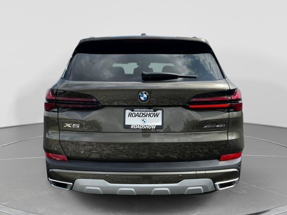 New 2026 BMW X5 xDrive40i w/ Parking Assistance Package AWD/4WD image 7