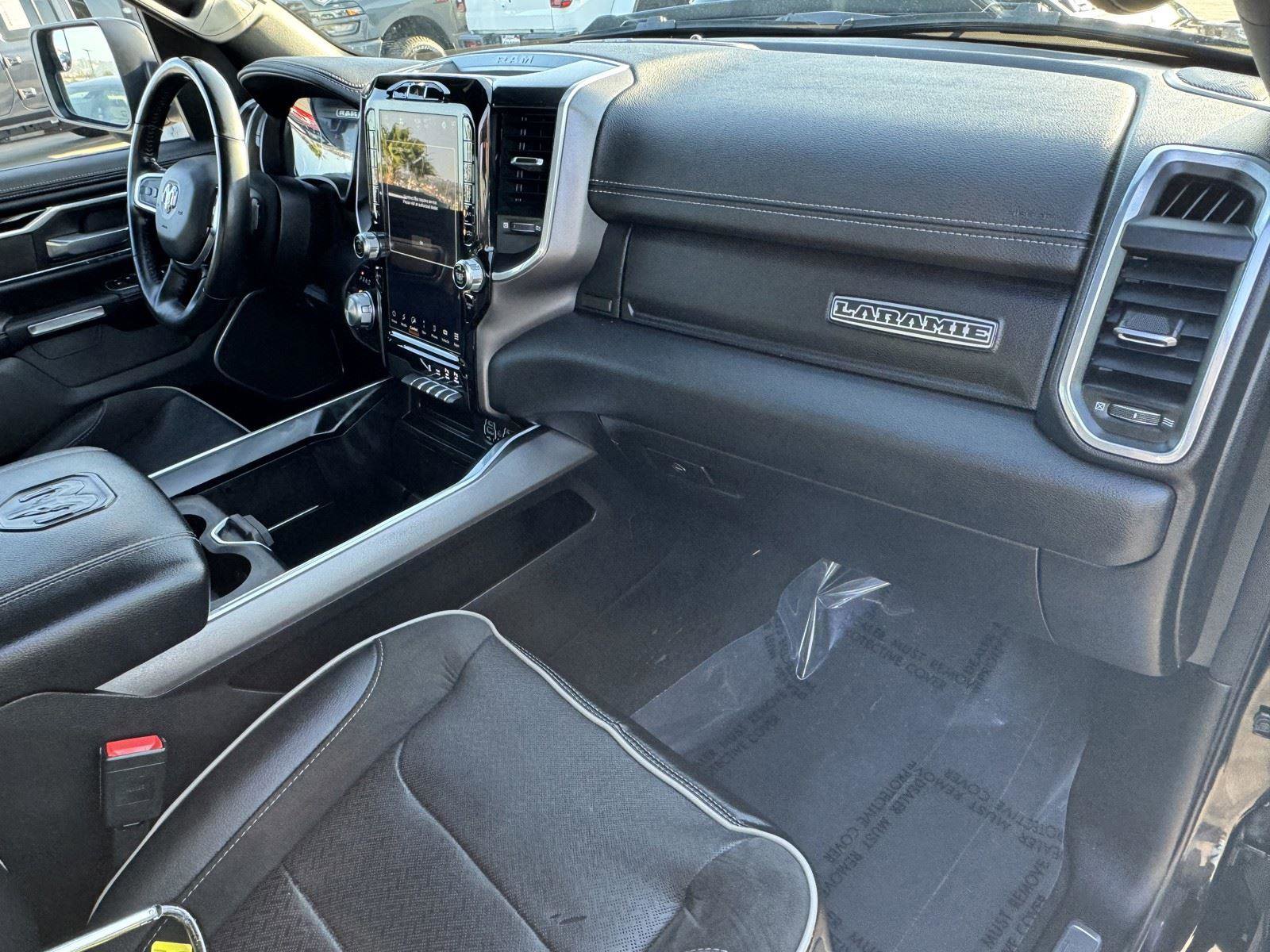 Certified 2022 RAM 1500 Laramie AWD/4WD image 5