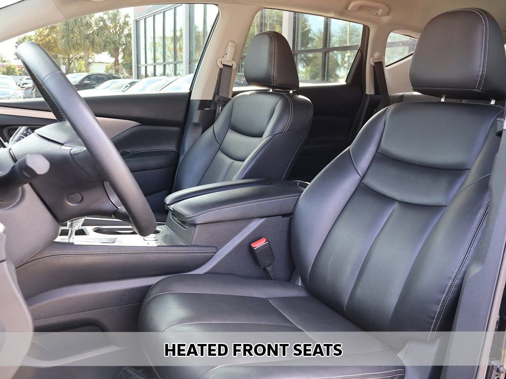Used 2024 Nissan Murano SV w/ SV Midnight Edition Package image 5